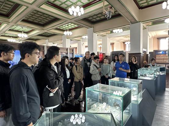 2024092713002750873196743